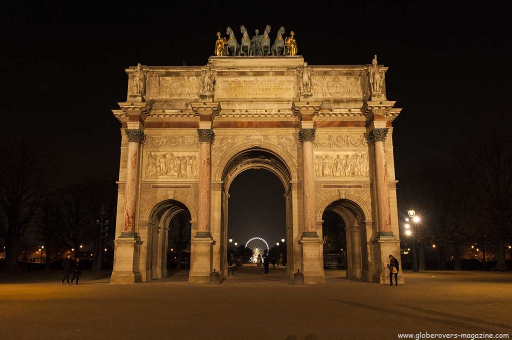 Arc de Triomphe du Carrousel near the Louvre Museum (Musée du Louvre), Paris, FRANCE