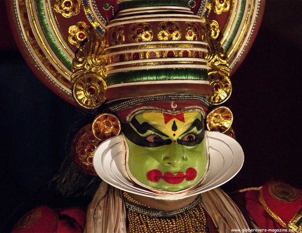 Portraits - Kathakali dance, Kumily, Kerala, INDIA