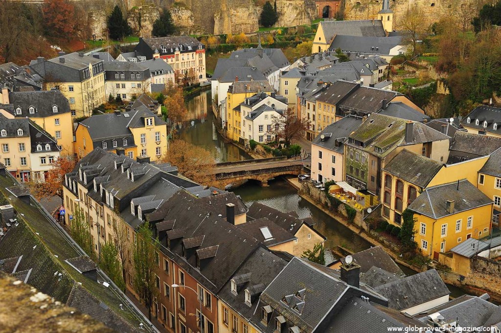 View from the Ville Haute ("High City") to the Ville Basse ("Low City") and the Grund in the River Alzette gorge, LUXEMBOURG