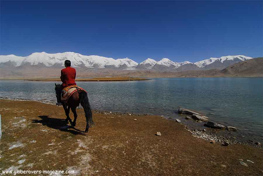 Xinjiang-China-Uyghurs--Globerovers Magazine