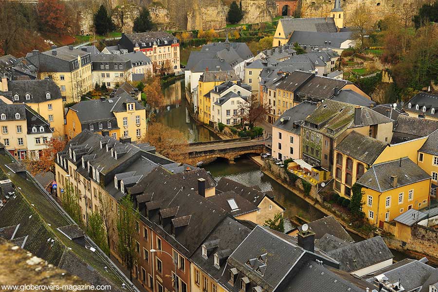 View from the Ville Haute ("High City") to the Ville Basse ("Low City") and the Grund in the River Alzette gorge, LUXEMBOURG